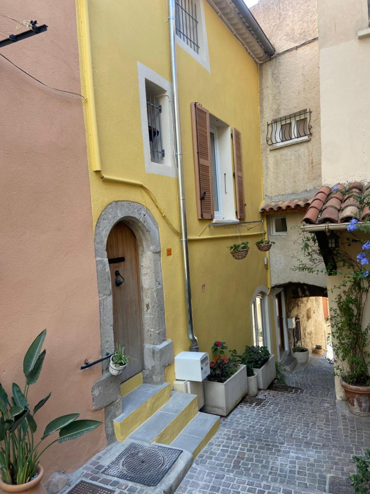 Apartamento Dans Le Charme De La Pierre La Garde  Exterior foto